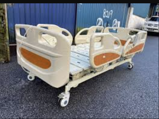 .Automatic Bedsheet Changing Hospital Bed